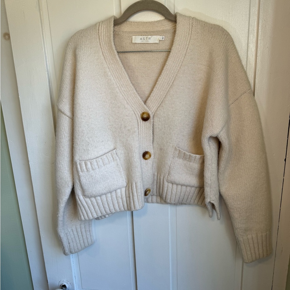ASTR the label Womens Knit Cardigan - Cream - Large